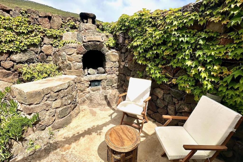 Dammuso Masdar Al Sorgere Del Sole Villa Pantelleria Exteriör bild