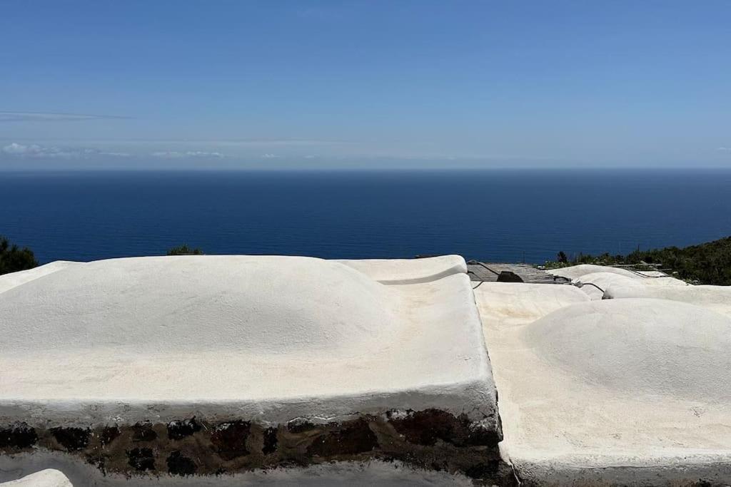 Dammuso Masdar Al Sorgere Del Sole Villa Pantelleria Exteriör bild